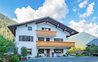 Ferienhaus für 18 Personen, mit Garten und Sauna im Montafon