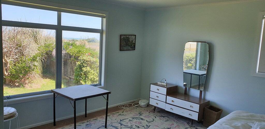 Sunny Bach am Strand mit viel Platz und viel zu tun in Kapiti Coast District