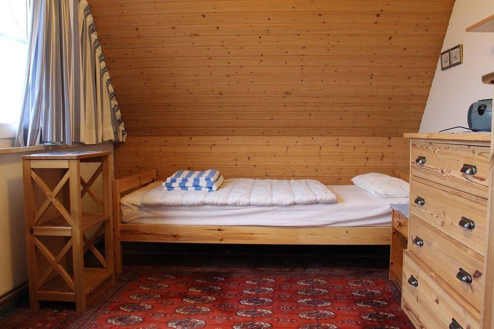 Ostseenahes, gemütliches Ferienhaus in Kraksdorf, Neukirchen