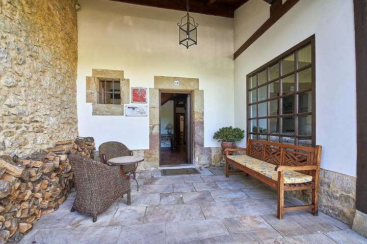 Location de vacances pour 8 personnes, avec vue et jardin, animaux acceptés à Comillas - 2