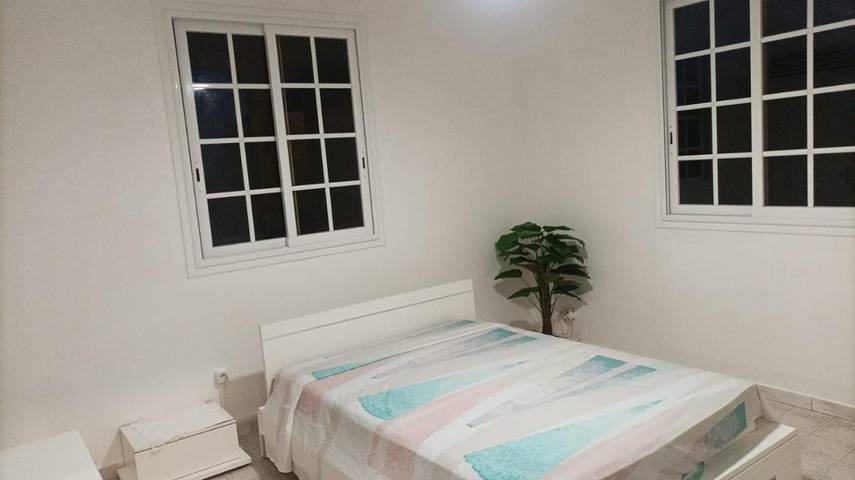 Maison d’hôte pour 3 personnes, avec jardin ainsi que vue et terrasse