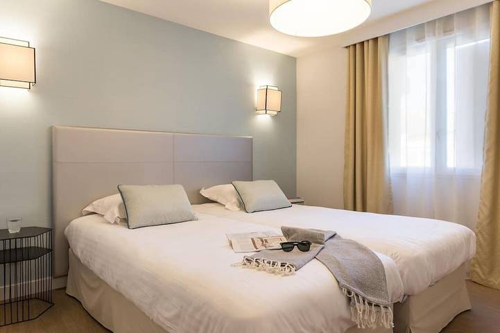 Gîte pour 8 personnes, avec Balcon et Piscine dans Office De Tourisme De Deauville - 3