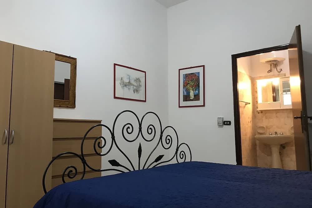 Unabhängige Villa mit schön möbliertem Garten 280Euro Woche September in Sciacca, Agrigento Provinz