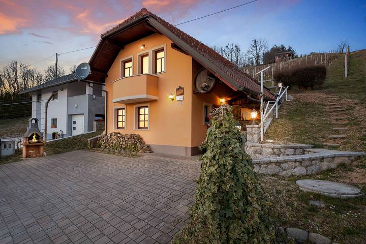 Ferienhaus für 4 Personen, mit Garten - 1
