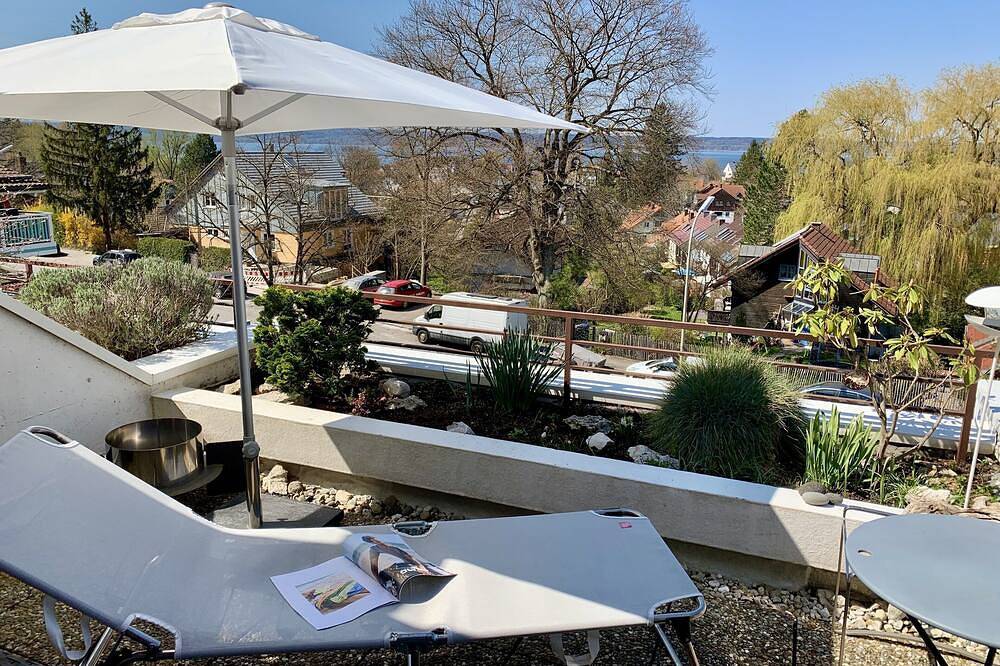 Ganze Wohnung, Ihr Ammerseeblick! \nalles fußläufig erreichbar. See, Strand, Restaurants, Shops. in Herrsching am Ammersee (Stadt), Herrsching