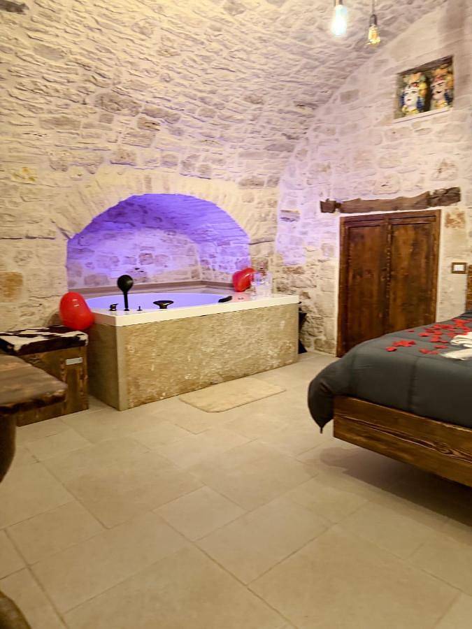 Chambre d’hôte pour 2 personnes, avec jacuzzi à Santeramo in Colle - 2