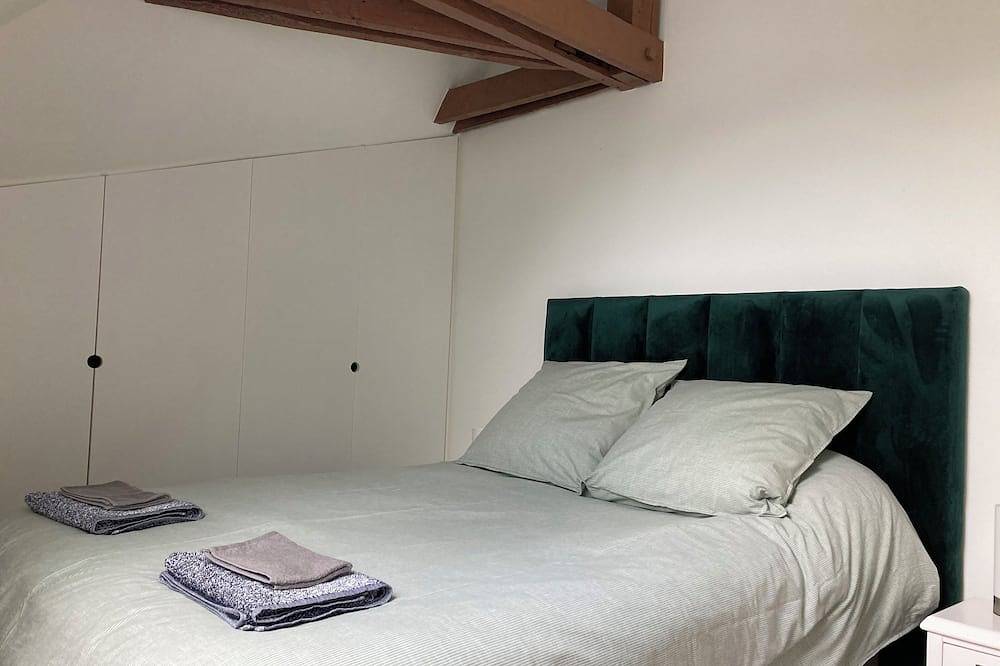 Appartement entier, Grand appartement familial  Les Druides in Saint-Malon-sur-Mel, Région de Rennes
