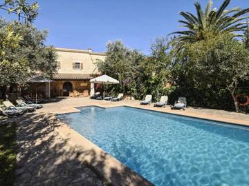 Villa in Búger, Mallorca Inselmitte für 12 