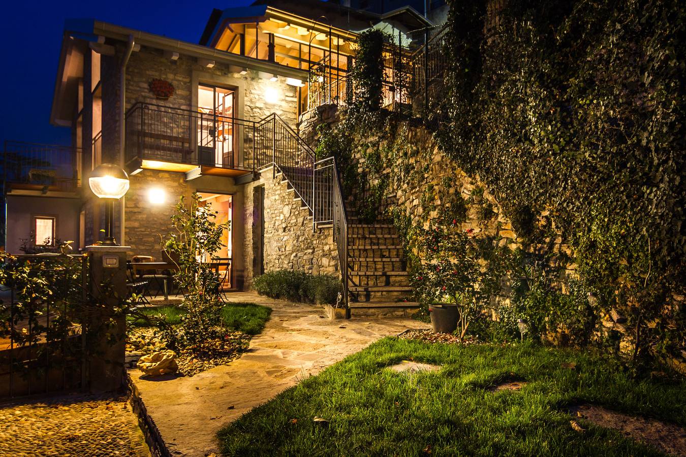 Ferienhaus 'Appartamento Panoramico Como' mit Seeblick, Wlan und Klimaanlage in Mezzovico (Blevio), Blevio