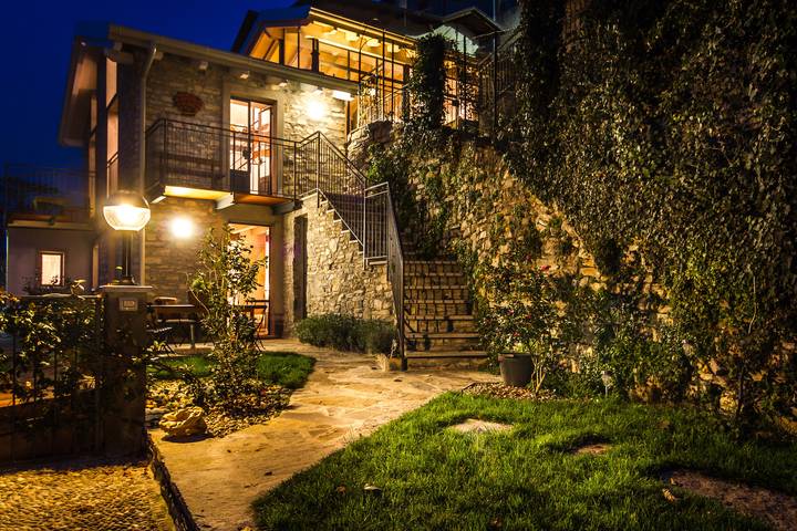 Casa vacanza per 2 persone, con giardino e vista lago in Blevio