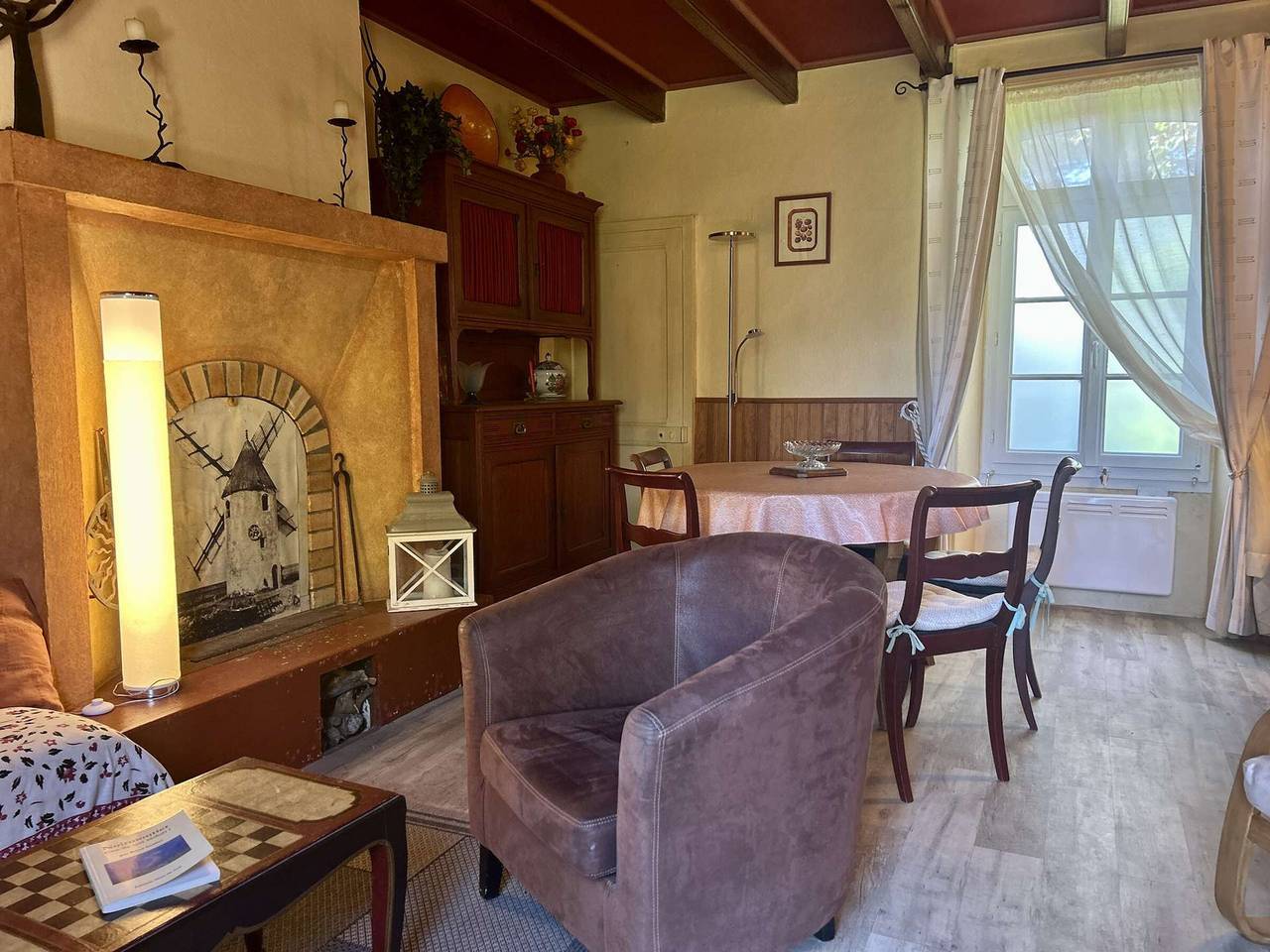 Quiet 3-Bedroom House, 6 Guests, 350m from Beach, Private Garden & Parking in L'Épine, Noirmoutier