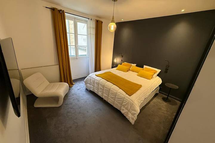 Apartamento entero, Luxury 2-Bedroom Apartment in Burdeos, Región de Burdeos
