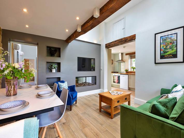 Holiday rental for 4 people, with garden and balcony, child-friendly in Nidderdale AONB
