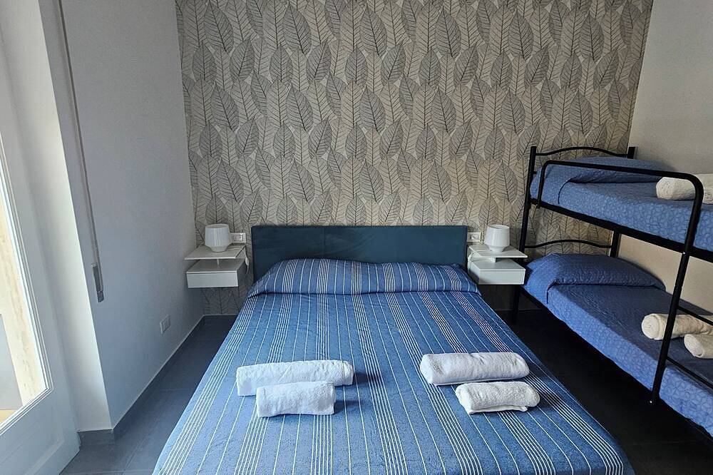 Hakuna Matata - Cozy Shelter Two Steps from the Beach in Terrasini, Provincia de Palermo