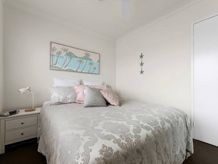 Appartement entier, Escapade relaxante à deux pas de la plage avec piscine in Hervey Bay, Fraser Coast
