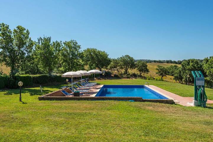 Villa pour 6 personnes, avec piscine et jardin, animaux acceptés à Grosseto