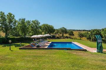 Villa pour 6 personnes, avec jardin et piscine, animaux acceptés à Grosseto