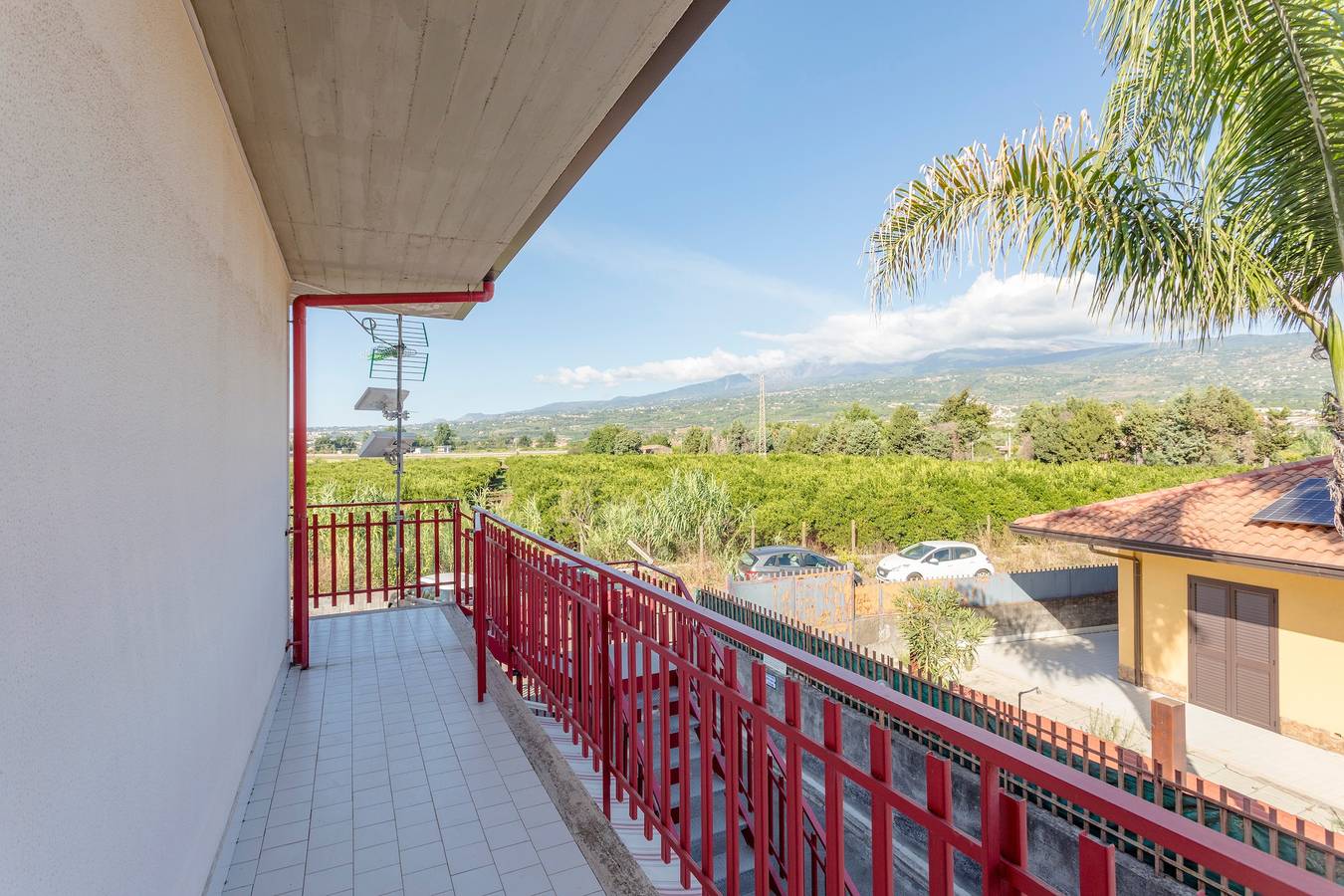 Appartement entier, Appartement 'Mamma Maria' avec vue sur la montagne et balcon in Fondachello, Province de Catania