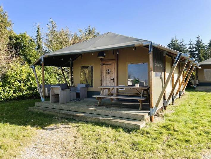 Camping voor 5 personen, met tuin en uitzicht in Nationaal Park De Alde Feanen