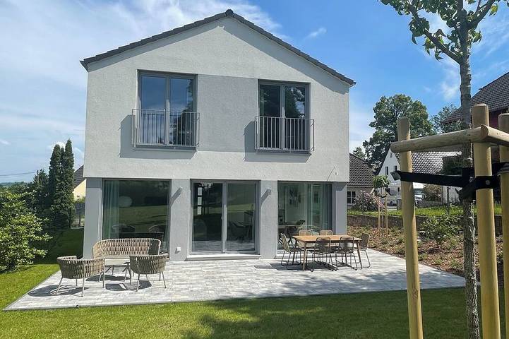 Ferienhaus für 6 Personen, mit Garten und Terrasse - 1