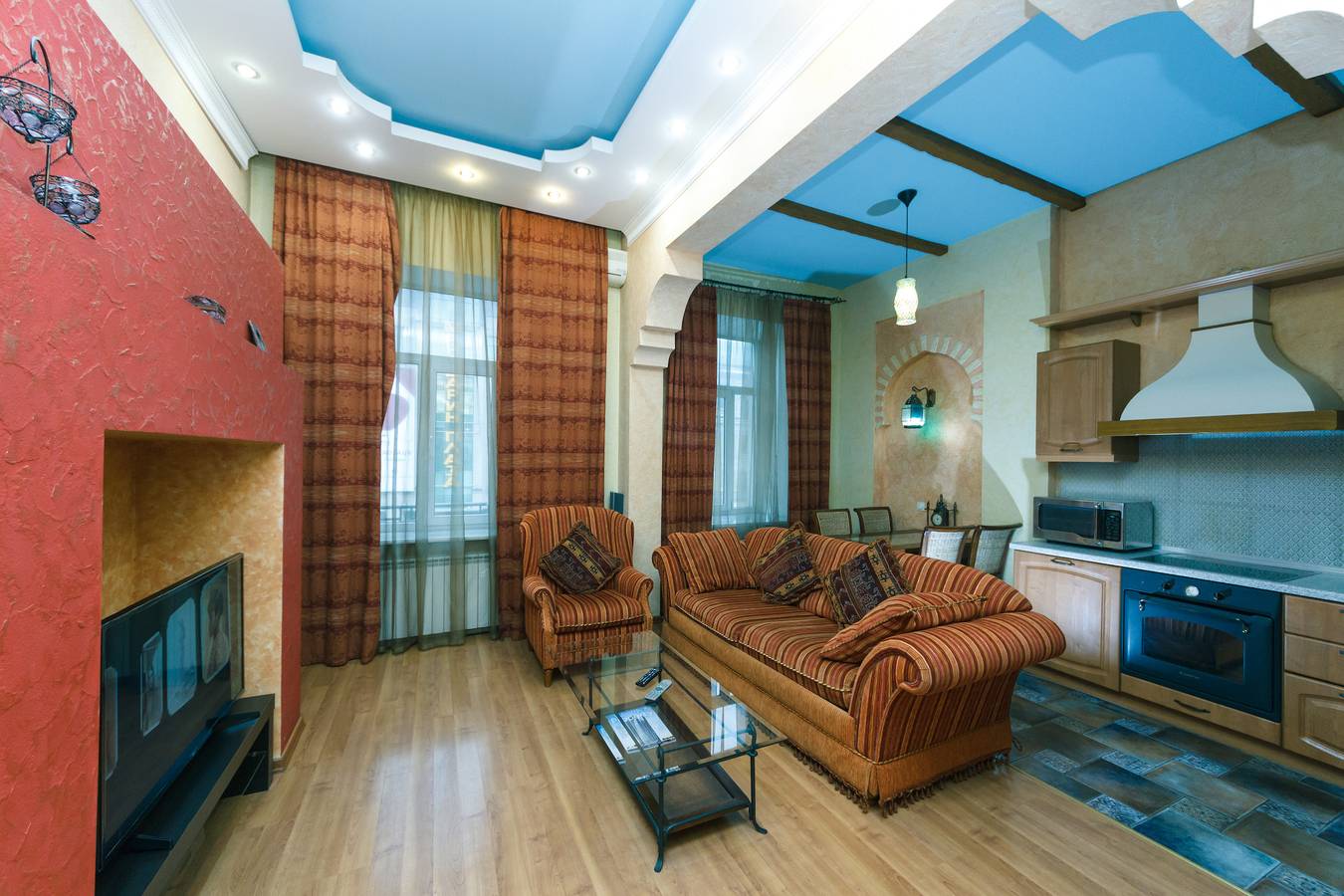 Ganze Wohnung, Luxuriöses Ein-Zimmer-Apartment, Baseina-Straße 5a, Zentrum von Kiew in Kiew, Ukraine