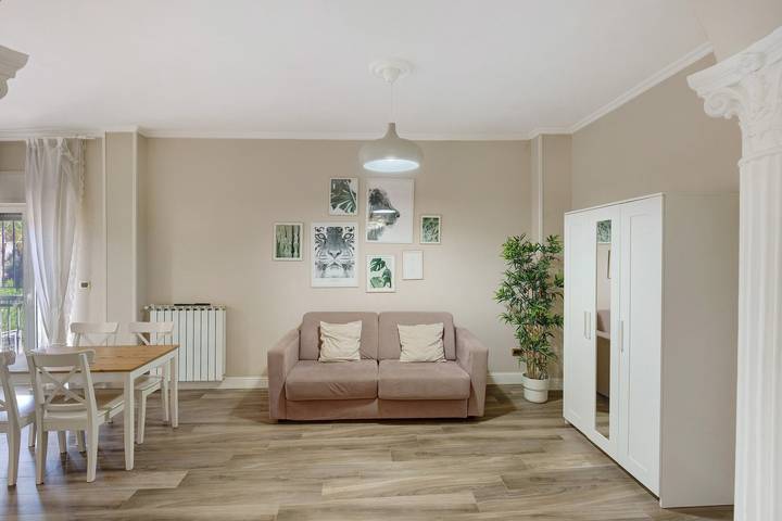 Apartamento de vacaciones para 8 personas, con balcón - 1