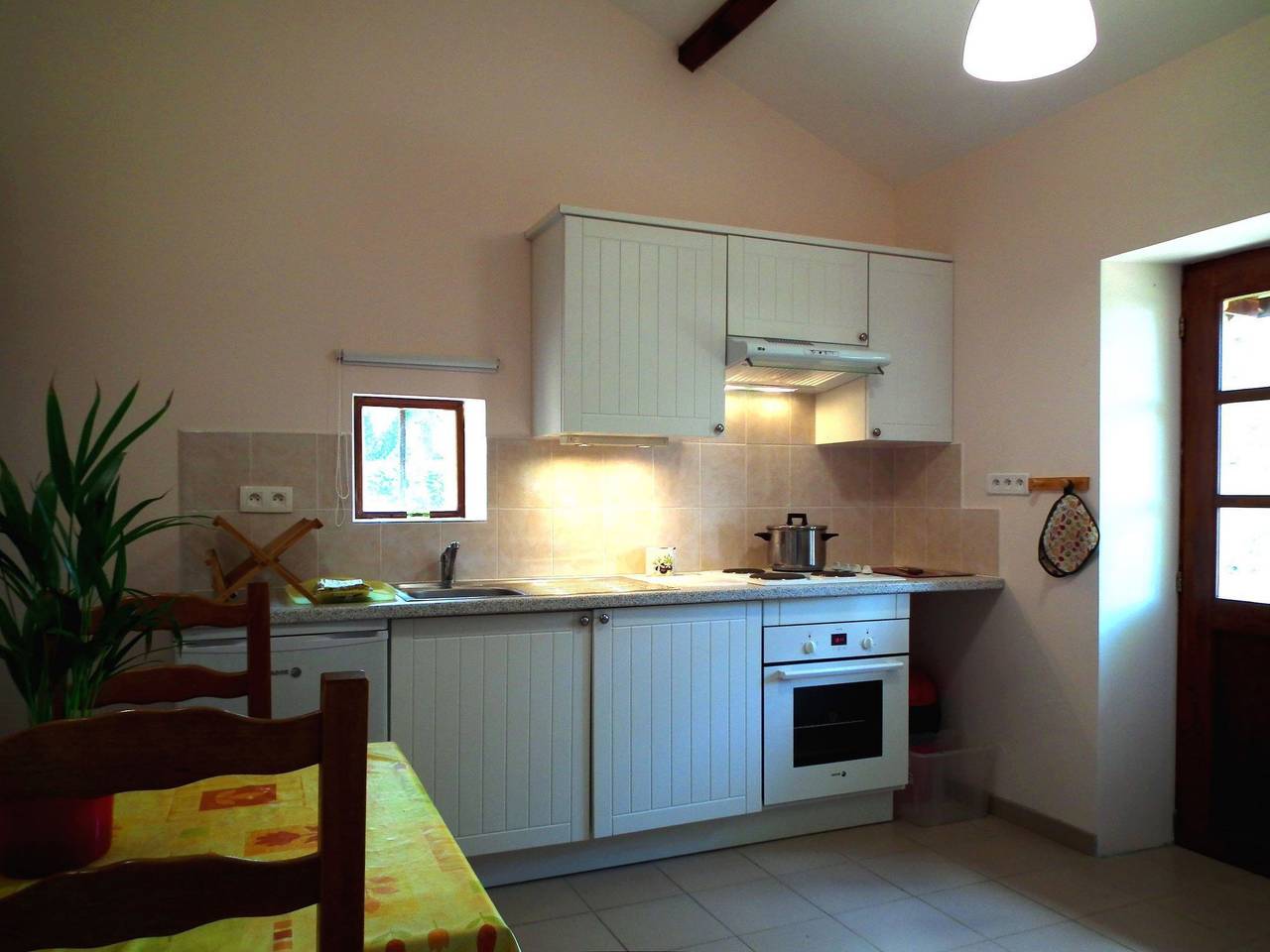 Domaine "Le Fournil" mit Jacuzzi in Gavaudun, Région de Villeneuve-sur-Lot