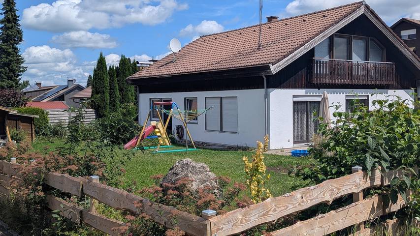 Ferienwohnung für 4 Personen, mit Garten und Terrasse, kinderfreundlich in Weiler-Simmerberg