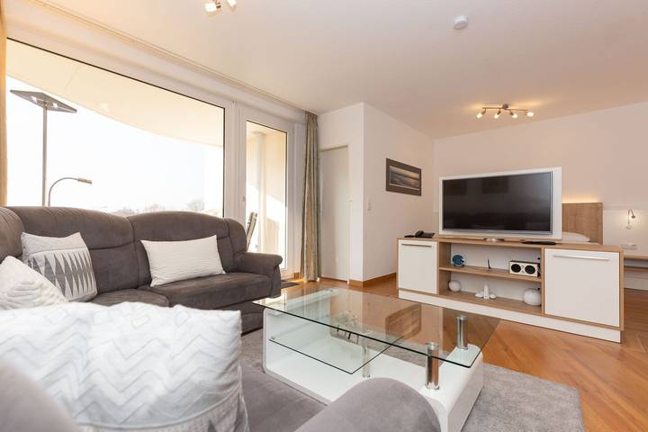 Ferienwohnung für 4 Personen, mit Balkon und Sauna in Döse