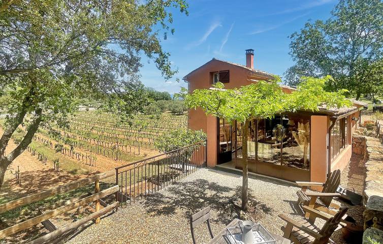 Location de vacances pour 5 personnes, avec terrasse à Carcès - 3
