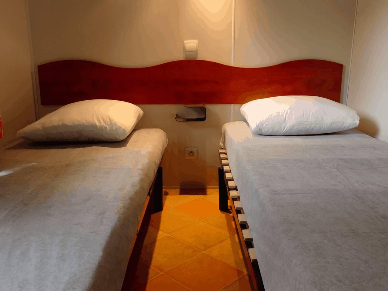 Casa móvil para 6 personas con terraza in Villecroze, Region de Draguignan