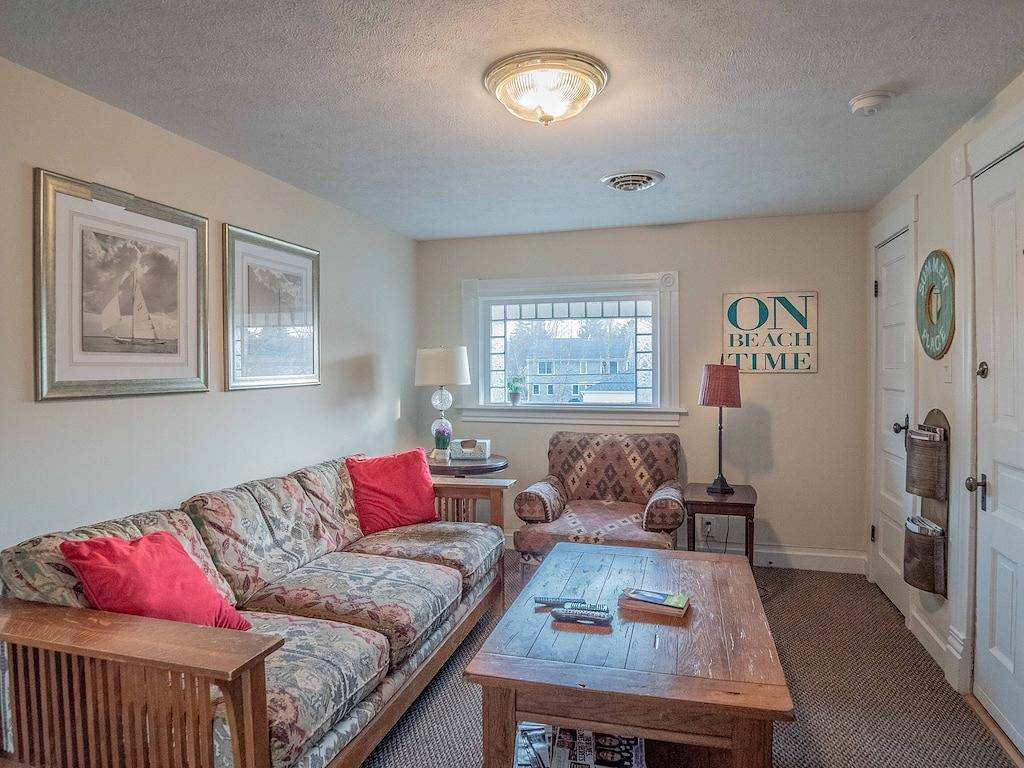 Ganze Wohnung, Michiana # 4: Zwei Schlafzimmer, ein Bad in der Innenstadt von South Haven! in South Haven, Van Buren County (MI)