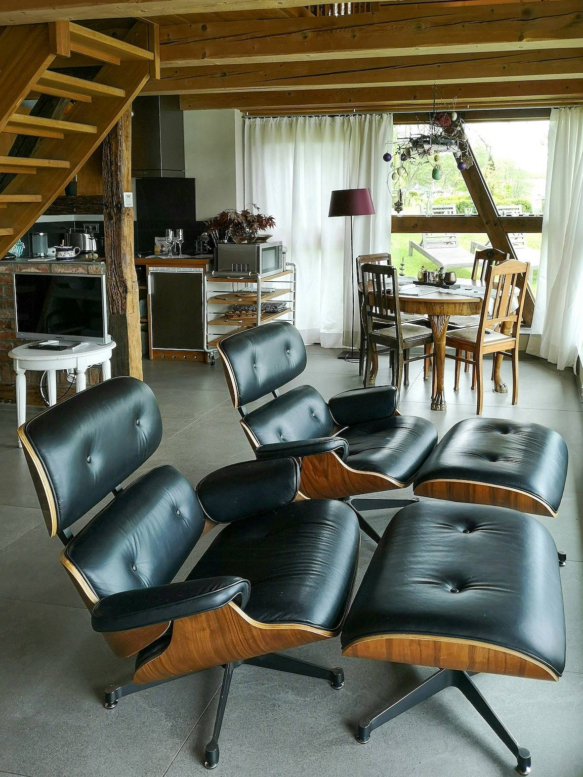 Fischerkate am See mit magischem Garten in Grebin, Südliche Ostseeküste