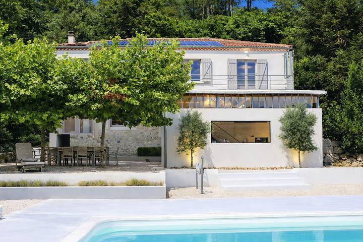 Villa für 12 Personen, mit Terrasse und Garten - 1
