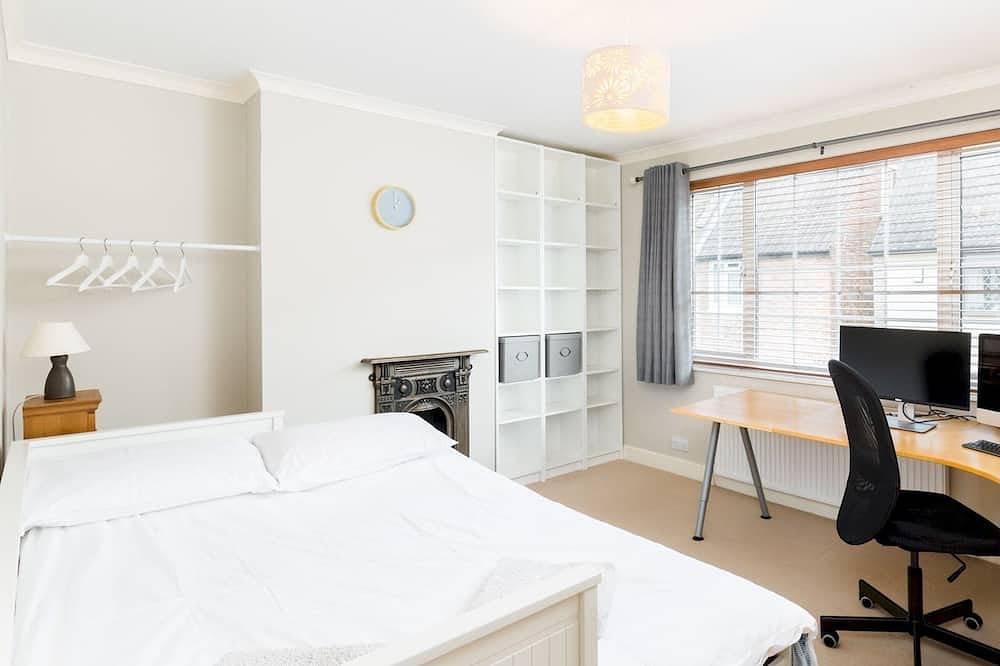 Cosy 3Bed in Leamington Spa, Family Home & Garden|Pass the Keys in Leamington Spa, Warwickshire