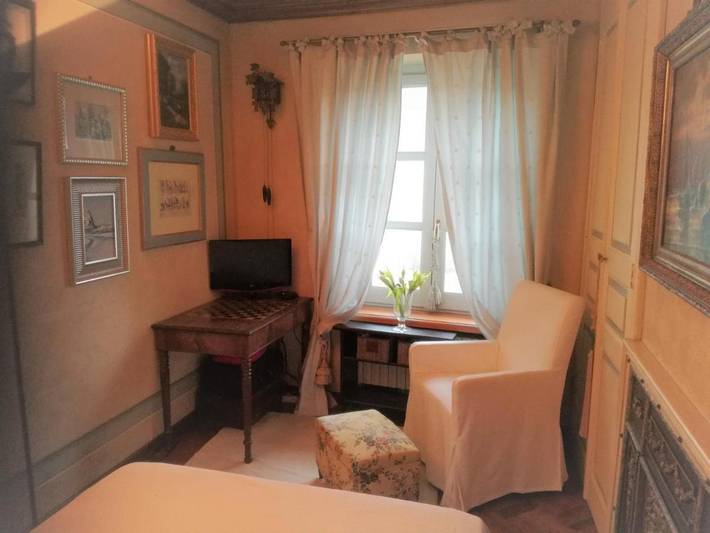 Maison d’hôte pour 2 personnes, avec vue et terrasse dans Bra - 4