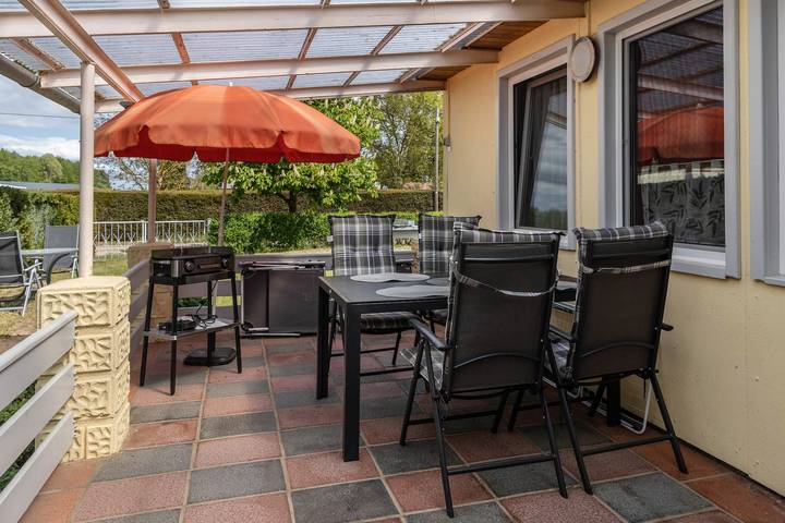 Ferienhaus für 4 Personen, mit Garten