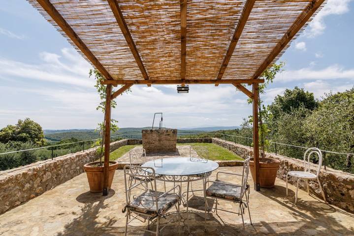 Gîte pour 4 personnes, avec jardin à Monteriggioni