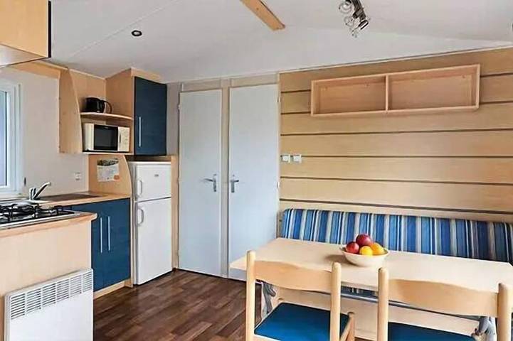 Camping pour 4 personnes à Vic-la-Gardiole