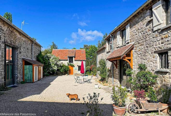 Location de vacances pour 2 personnes, avec jardin à Le Vaudoué