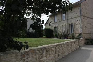 Gîte pour 6 personnes, avec terrasse et jardin dans Marne