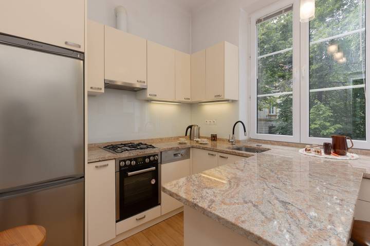 Appartement entier, Classic Apartment in the Heart of the Old Town | 2 Bedrooms in Varsovie Śródmieście, Varsovie