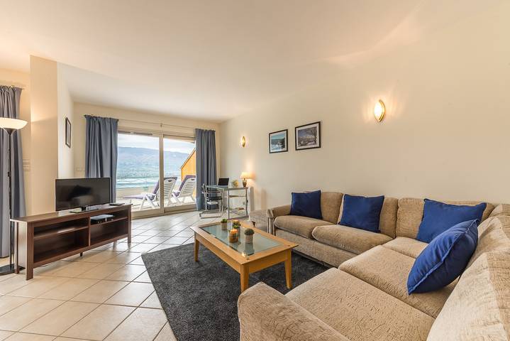 Gîte pour 5 personnes, avec terrasse ainsi que vue sur le lac et piscine à Talloires - 2