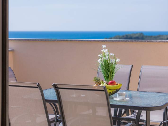 Ferienwohnung für 6 Personen, mit Terrasse und Garten in Banjole - 2