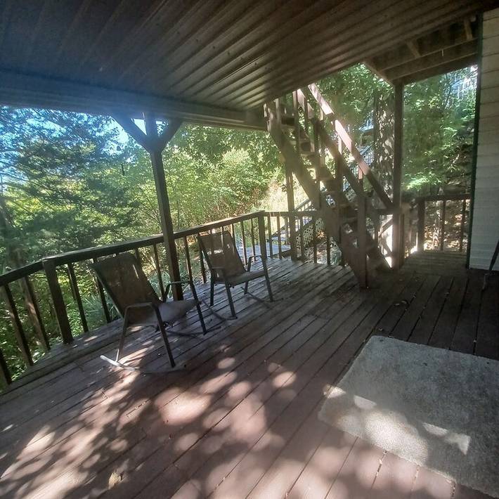 Cabin for 6 people, with terrace in Dale Hollow Lake