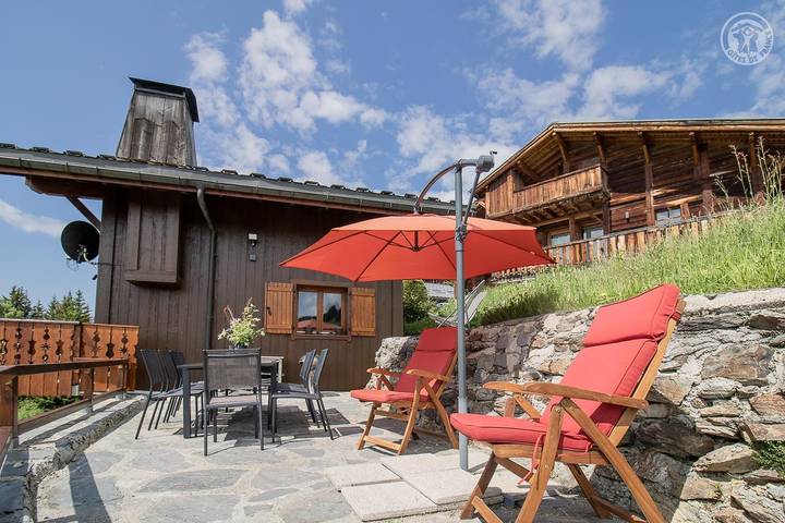 Gîte pour 11 personnes, avec Terrasse et Vue
