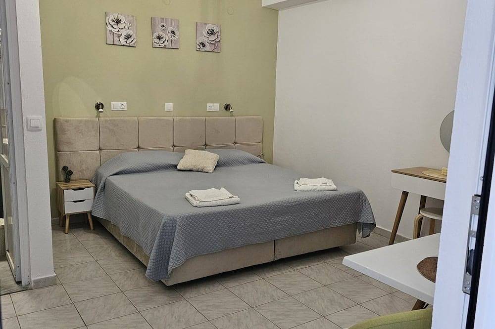 Entire apartment, Lindos Tsambika Studios in Lindos, Rhodes