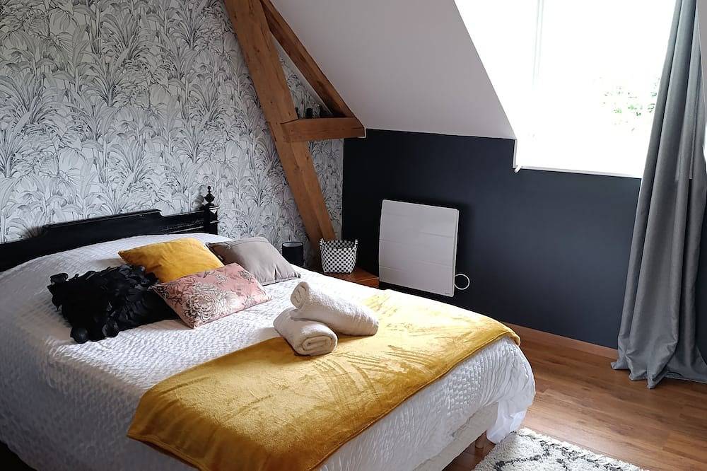 La Margance - gite cosy entre Etretat et Honfleur avec billard et balnéo in Saint-Aubin-Routot, Région du Havre