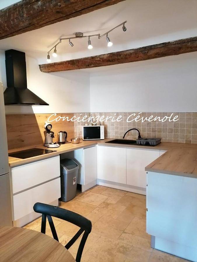Gîte pour 2 personnes, avec Vue dans Office De Tourisme D Ales