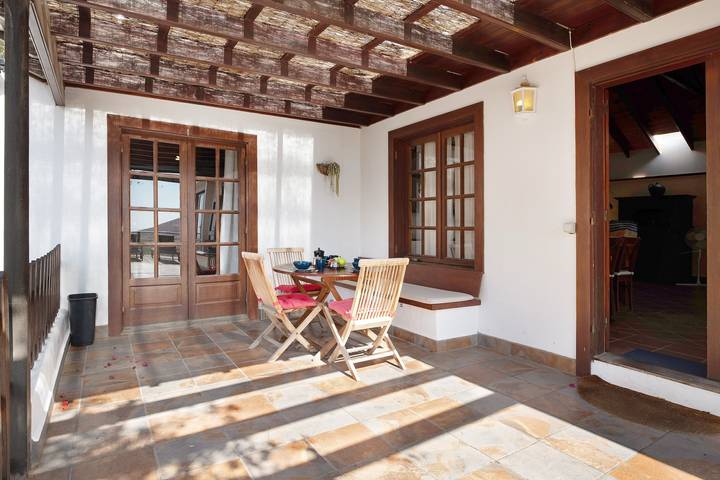 Gîte pour 6 personnes, avec jardin à Haría - 3